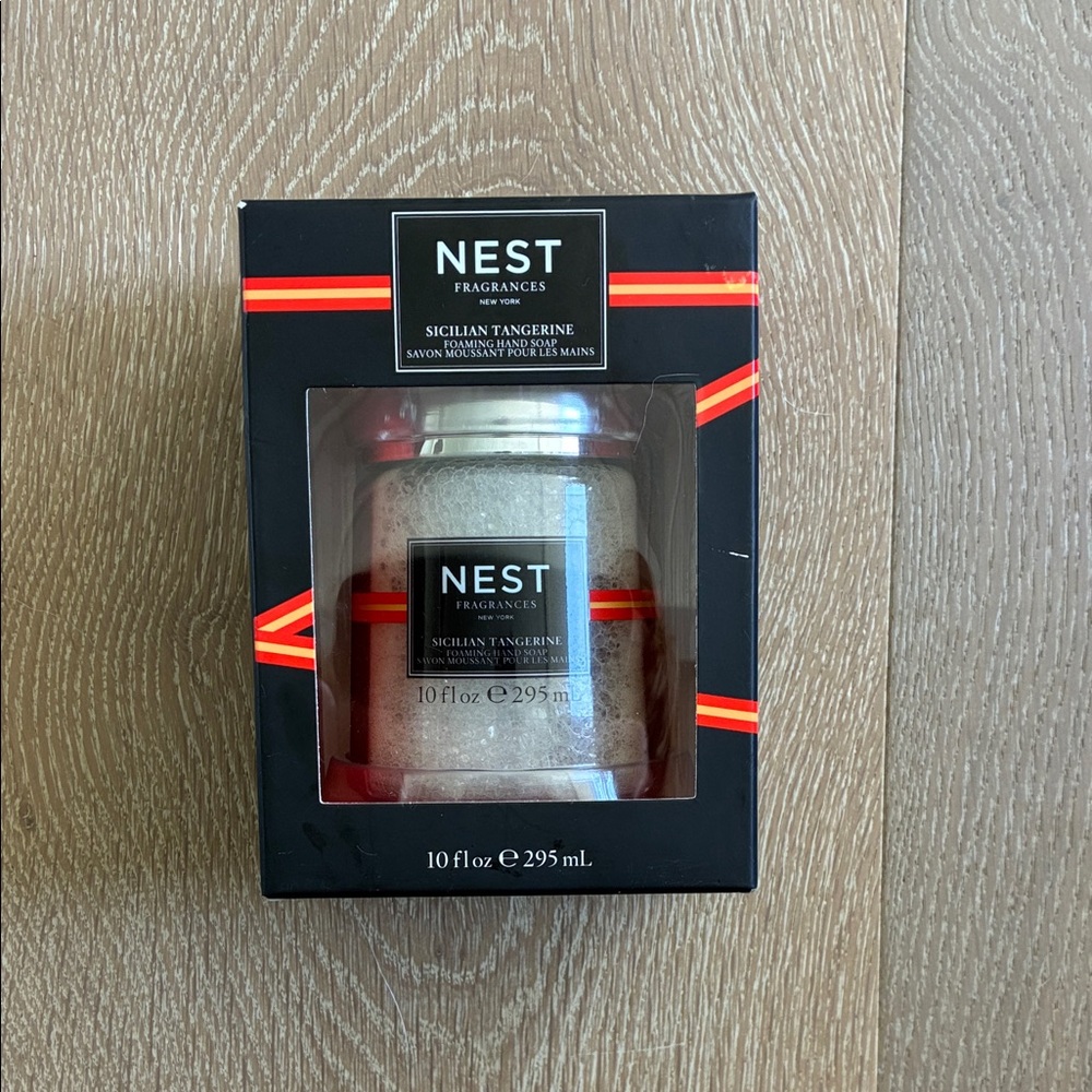 NEST Fragrances Sicilian Tangerine Foaming Hand Soap Jar - Black, Red, Orange
